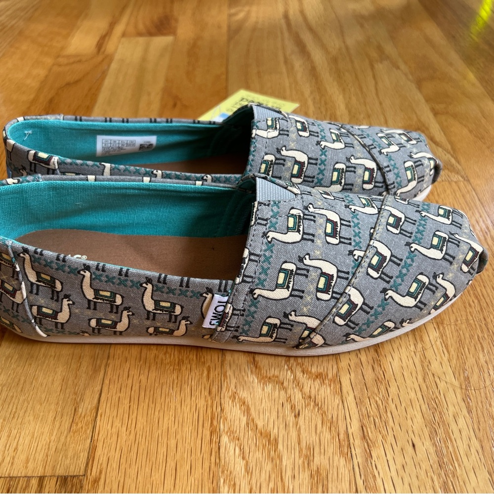 TOMS Classic Drizzle Gray Llamas🦙